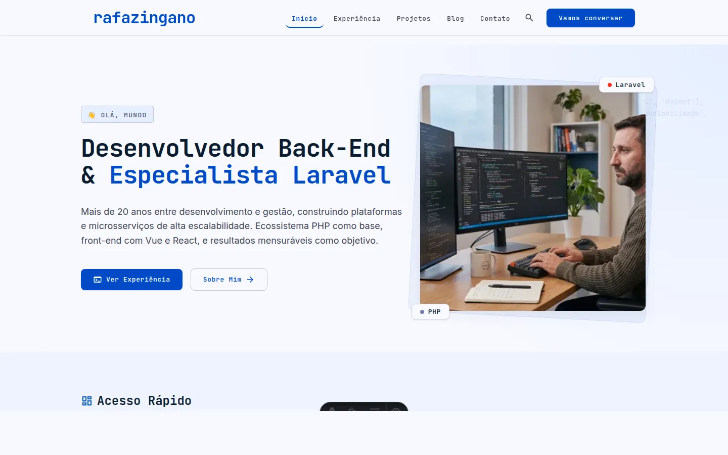 Página inicial do site rafazingano.com.br, com o título "Desenvolvedor Back-End & Especialista Laravel" e uma foto de estação de trabalho.